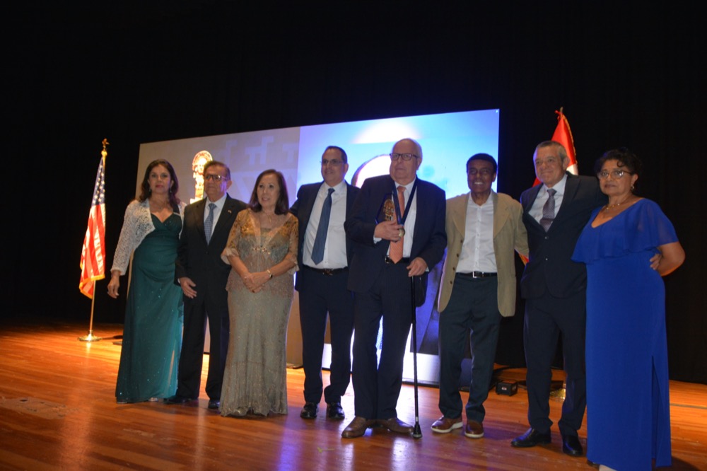 tumi25_awards_20.JPG